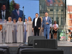 40411159_268706170633168_6217720284930113536_n