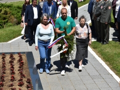 APR_9007