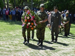 APR_9065