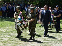 APR_9070