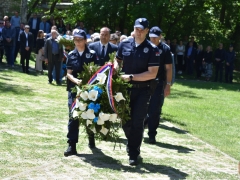 APR_9076