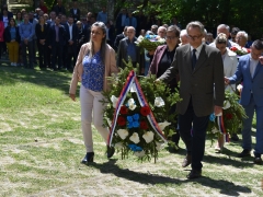 APR_9079