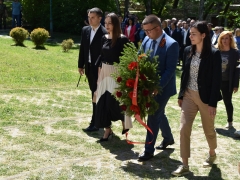 APR_9104