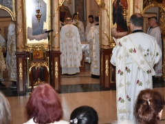 JUN_0840